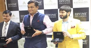 Divine Solitaires launches at Ratnalaya Jewellers in Patna