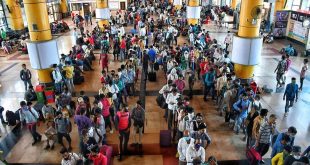 Govt caps prices of hand sanitizers, masks; States/UTs asked to maintain essential supplies