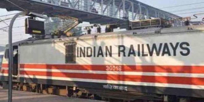 Indian Railways operationalises 3060 “Shramik Special” trains till 25th May, 2020 (till 10:00 hrs) across the country and transports more than 40 lacs passengers to their home states through “Shramik Special” trains in 25 days.