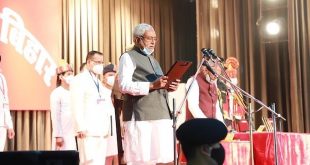 PM Narendra Modi congratulates Nitish Kumar on taking oath as CM of Bihar