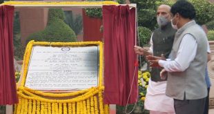 Raksha Mantri Rajnath Singh Unveils A-Sat Missile Model in DRDO Bhawan